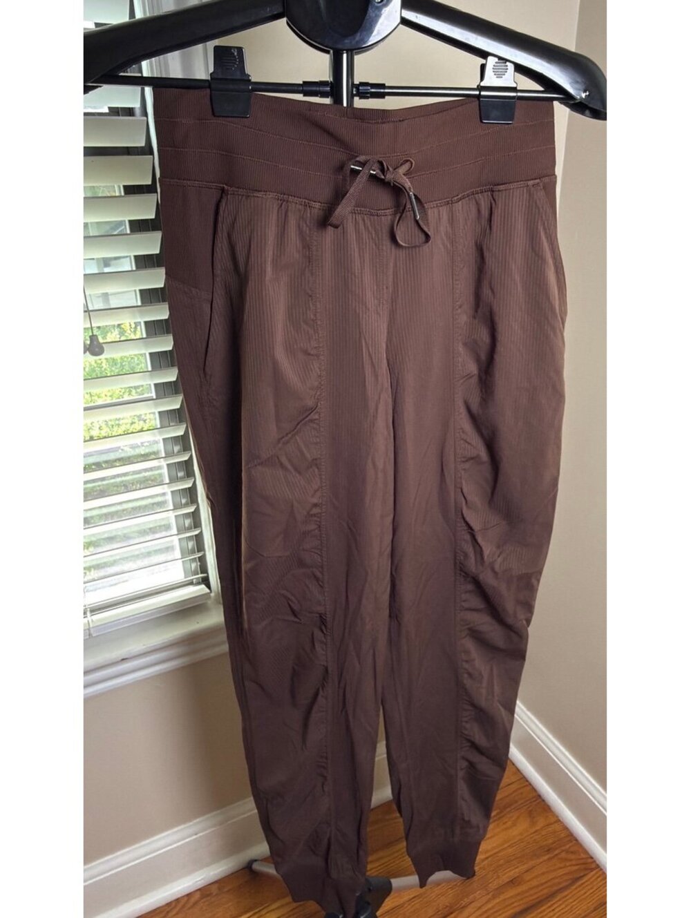 Lululemon License to‎ Train High-Rise Jogger Maroon/Brown Size 4 NWT Drawstring